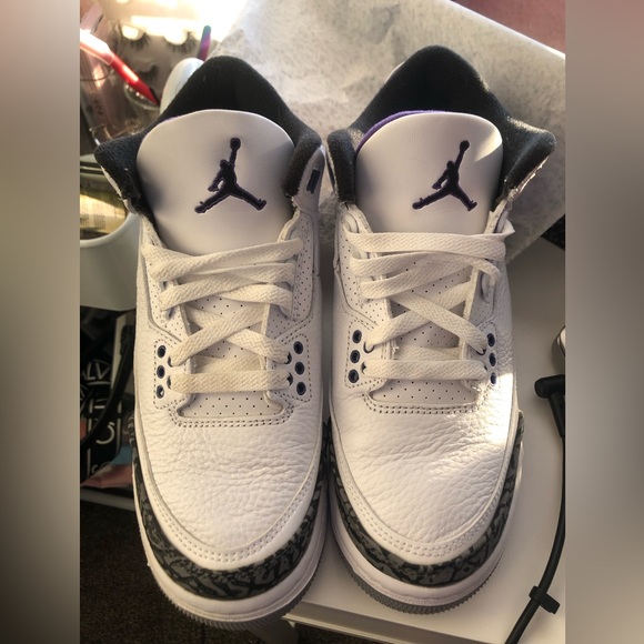 Jordan 3 Dark Iris - Picture 3 of 4